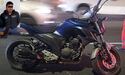 Biker se le cuela a tráiler y termina con su vida, en Cuajimalpa